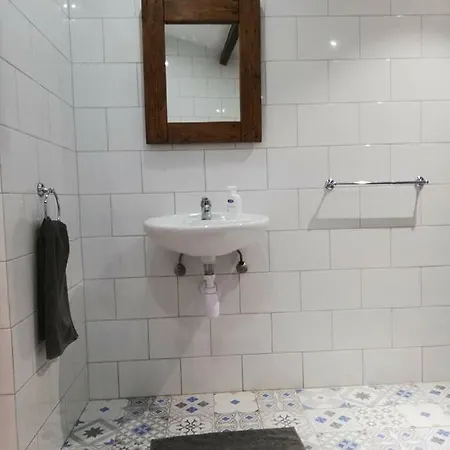 Swallows Nest * Ларнака