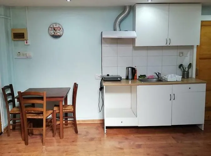 Lejlighed Swallows Nest Larnaca