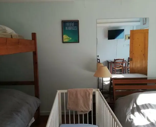 Апартаменты Swallows Nest *